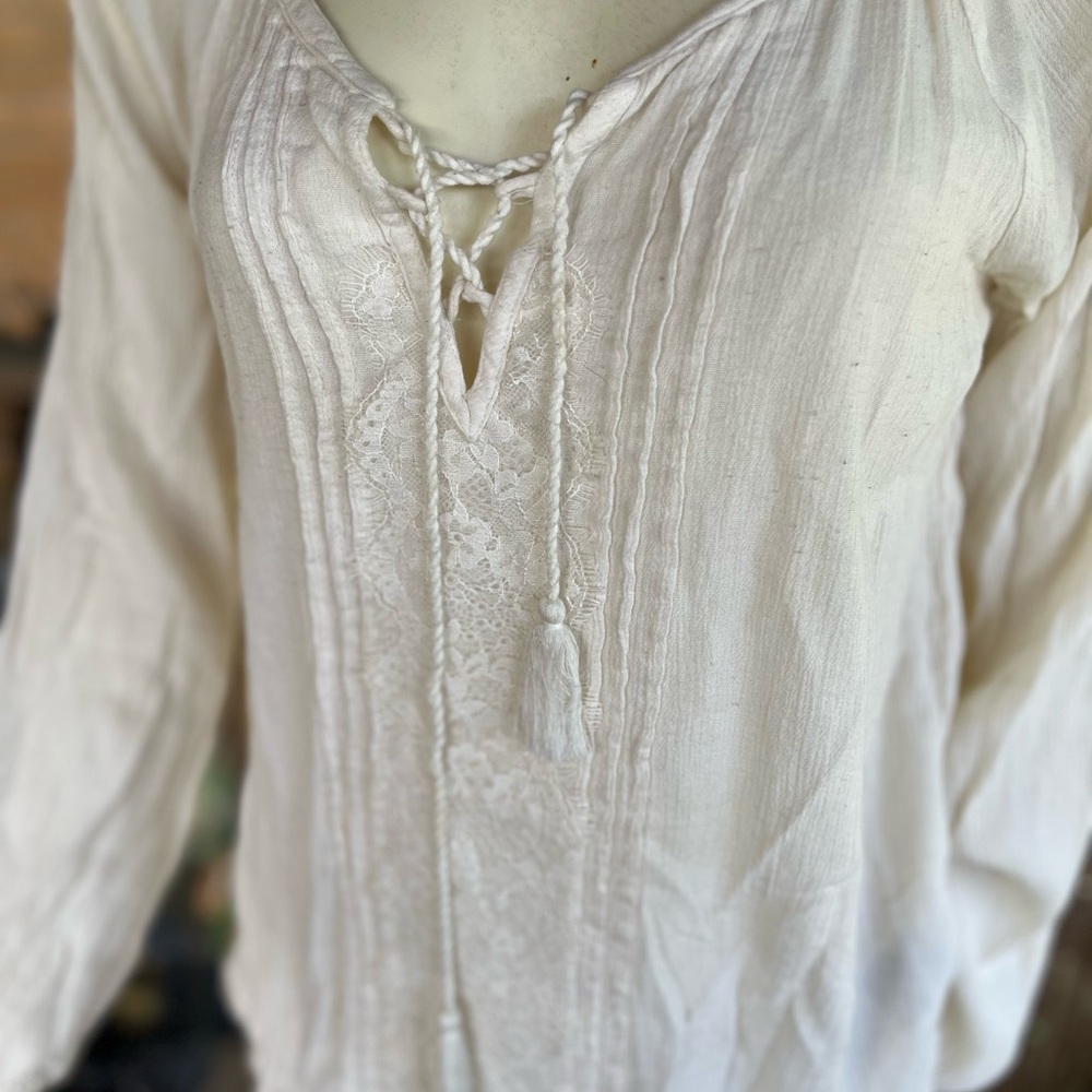 Hollister Ivory Lace-Trim Blouse